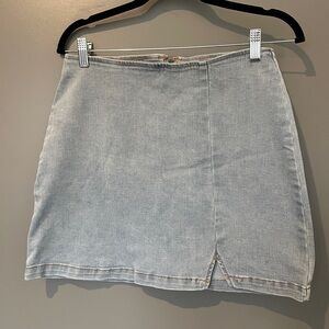 Like New Wild Fable Denim Mini-Skirt